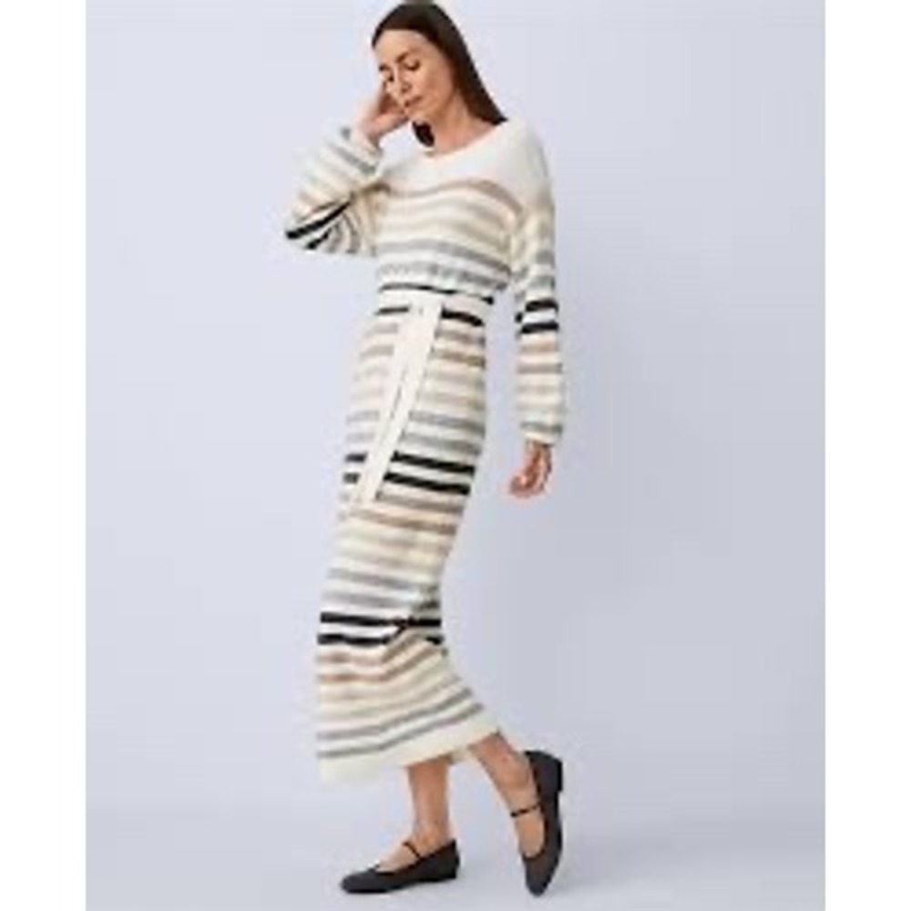 Ann Taylor weekend collection striped sweater midi dress‎ women's size small